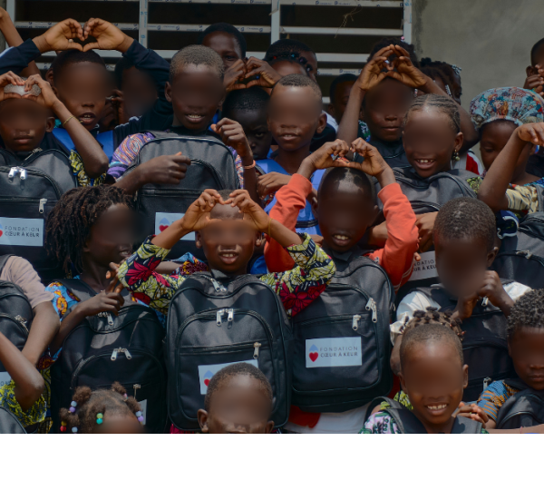 Dons de kits scolaires 